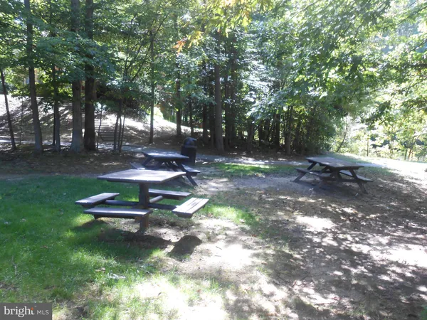 $2,600 | 12703 Lockleven Lane, Woodbridge, VA 22192