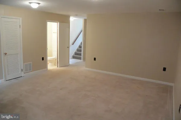 $2,600 | 12703 Lockleven Lane, Woodbridge, VA 22192