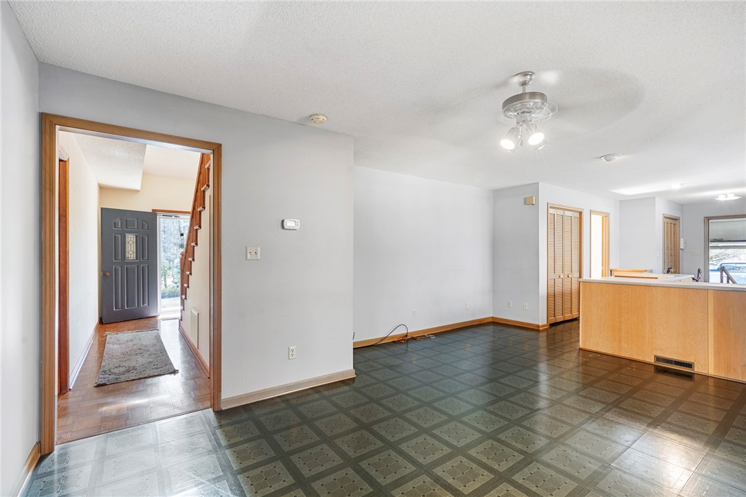 246 Lake Cheohee Road Tamassee, SC 29686 - Photo 11 of 50 Gallery Image 11