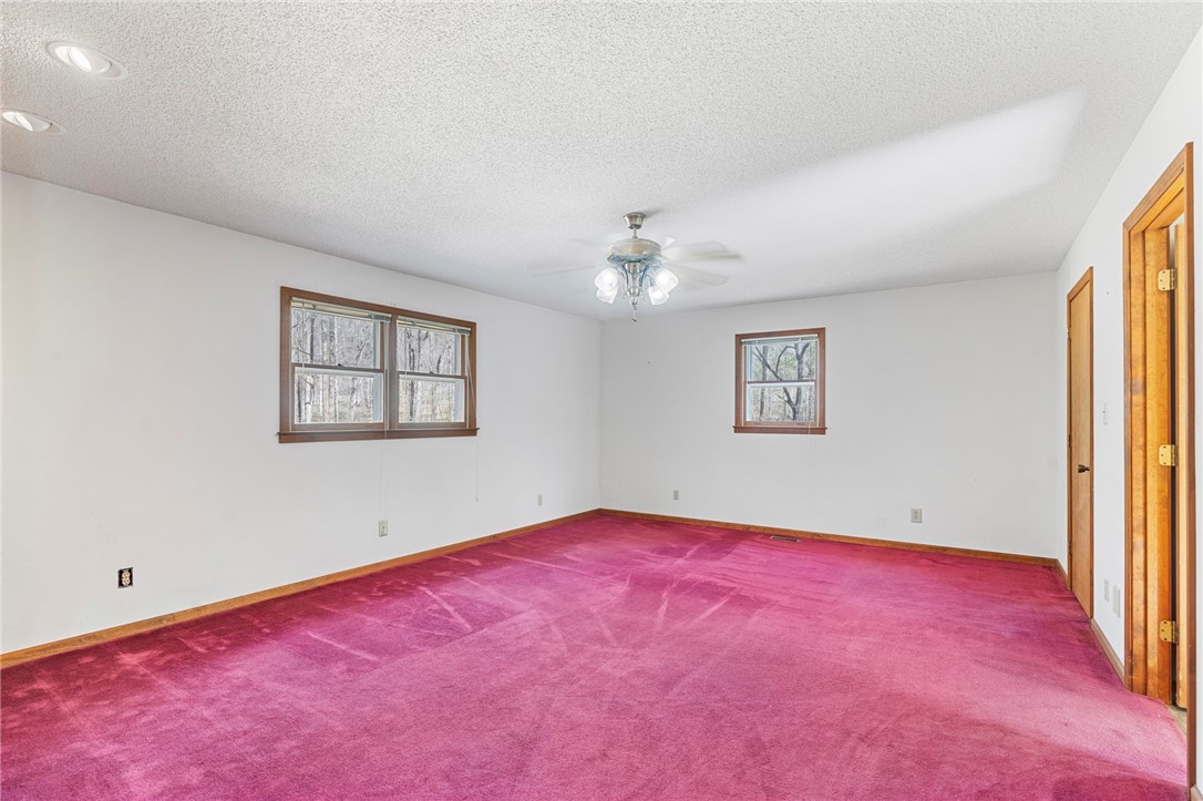 246 Lake Cheohee Road Tamassee, SC 29686 - Photo 13 of 50 Gallery Image 13