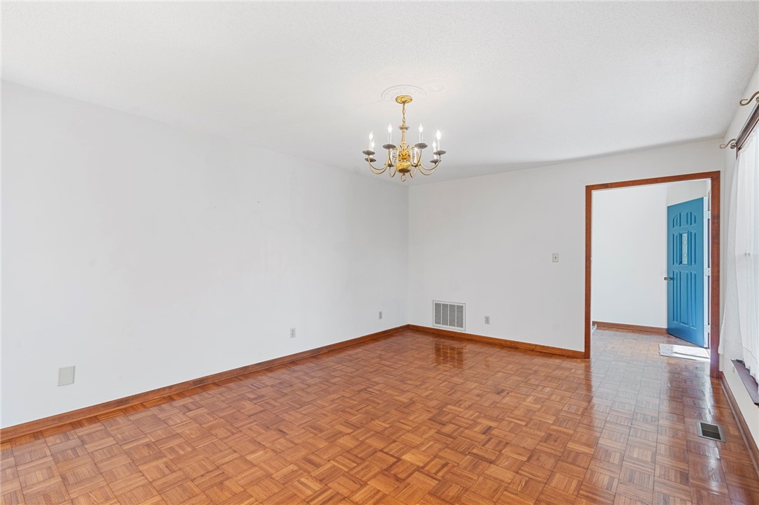 246 Lake Cheohee Road Tamassee, SC 29686 - Photo 6 of 50 Gallery Image 6