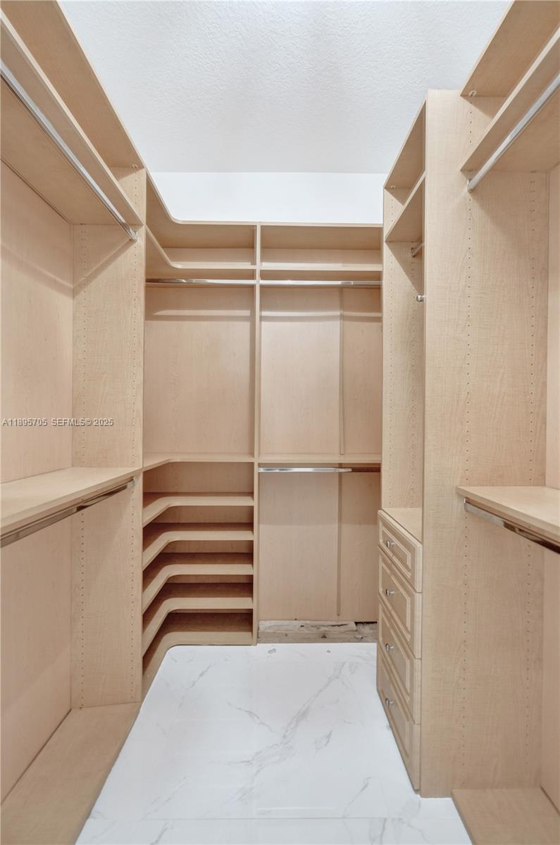 4248 Southwest 185th Avenue Miramar, FL 33029 - Photo 47 of 88 MASTER WALKIN CLOSET HERS