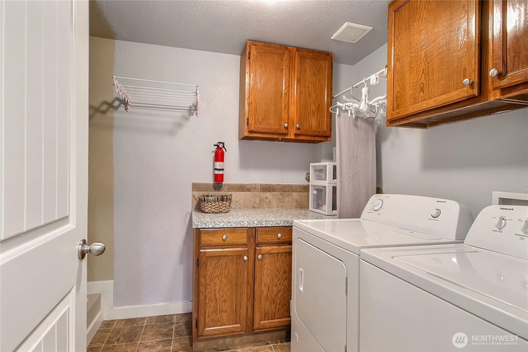 7417 South Prospect Street Tacoma, WA 98409 - Photo 25 of 35 a utility room with dryer and washer