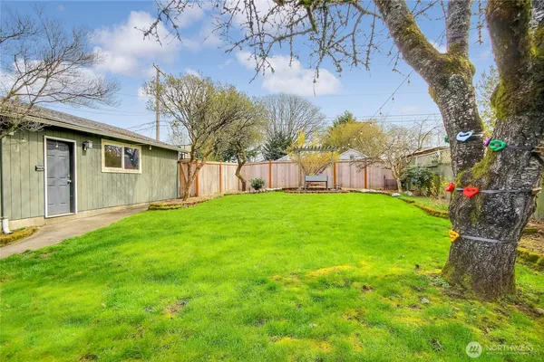 $550,000 | 7417 South Prospect Street, Tacoma, WA 98409