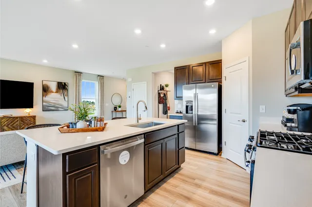 $3,300 | 1261 Glenmont Street, Algonquin, IL 60102