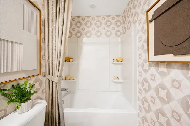 $3,300 | 1261 Glenmont Street, Algonquin, IL 60102