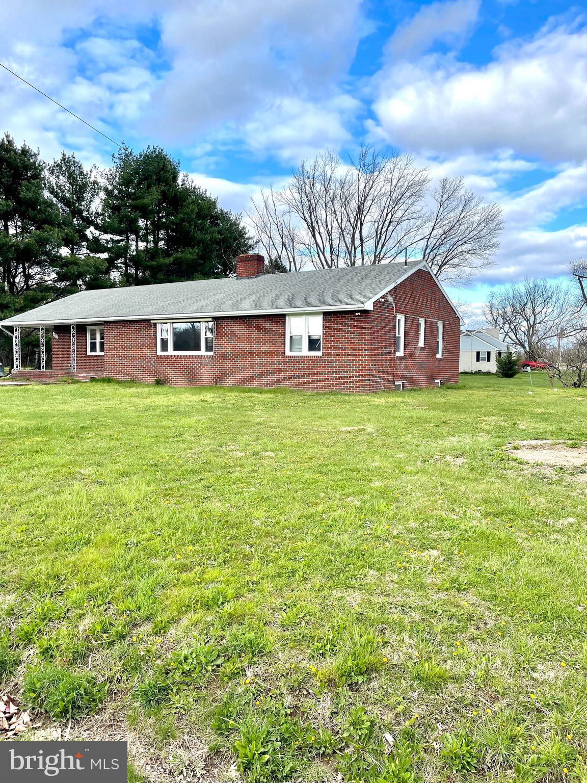 432 Walnut Street Road Salem, NJ 08079 - Photo 3 of 33