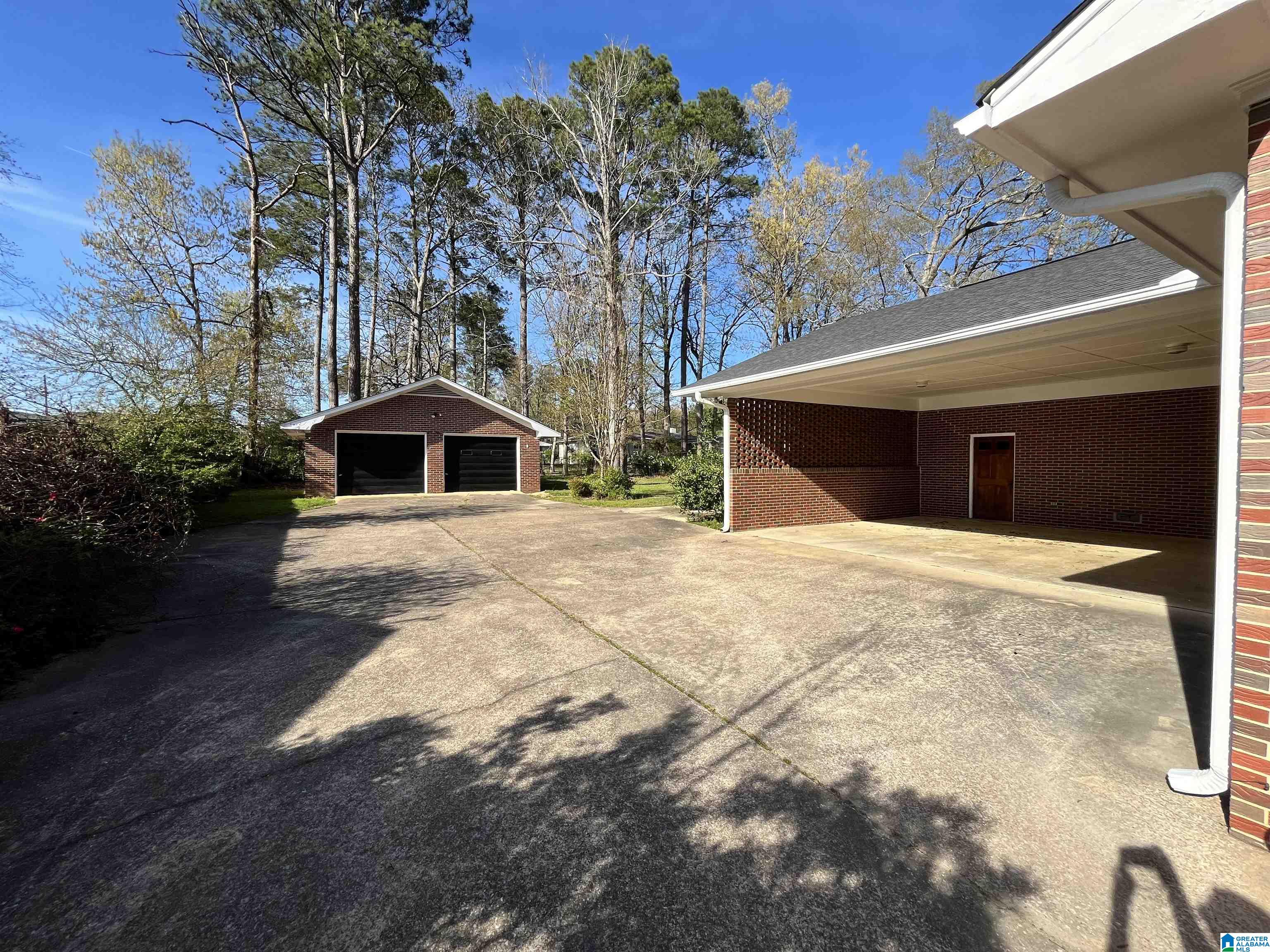 1247 Sangster Road Gadsden, AL 35901 - Photo 28 of 34