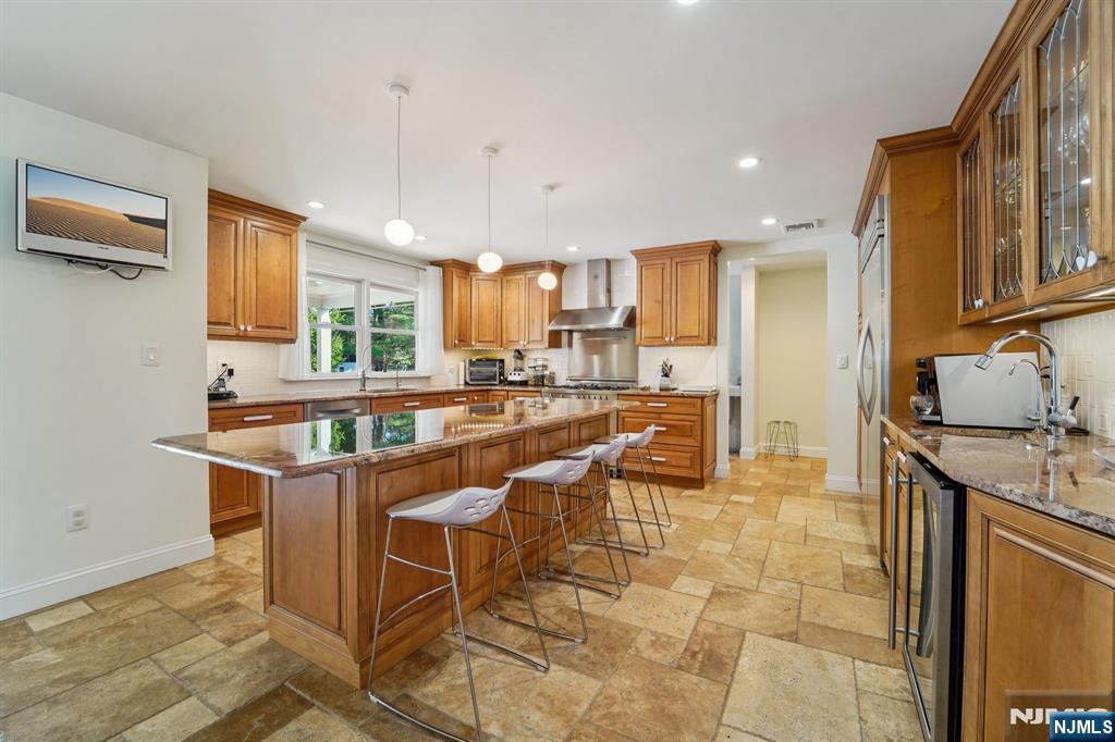 17 Riverside Lane Holmdel, NJ 07733 - Photo 15 of 46