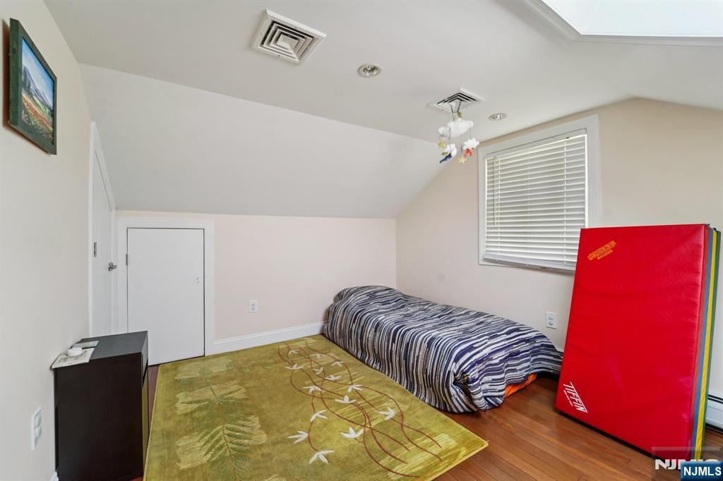 17 Riverside Lane Holmdel, NJ 07733 - Photo 34 of 46