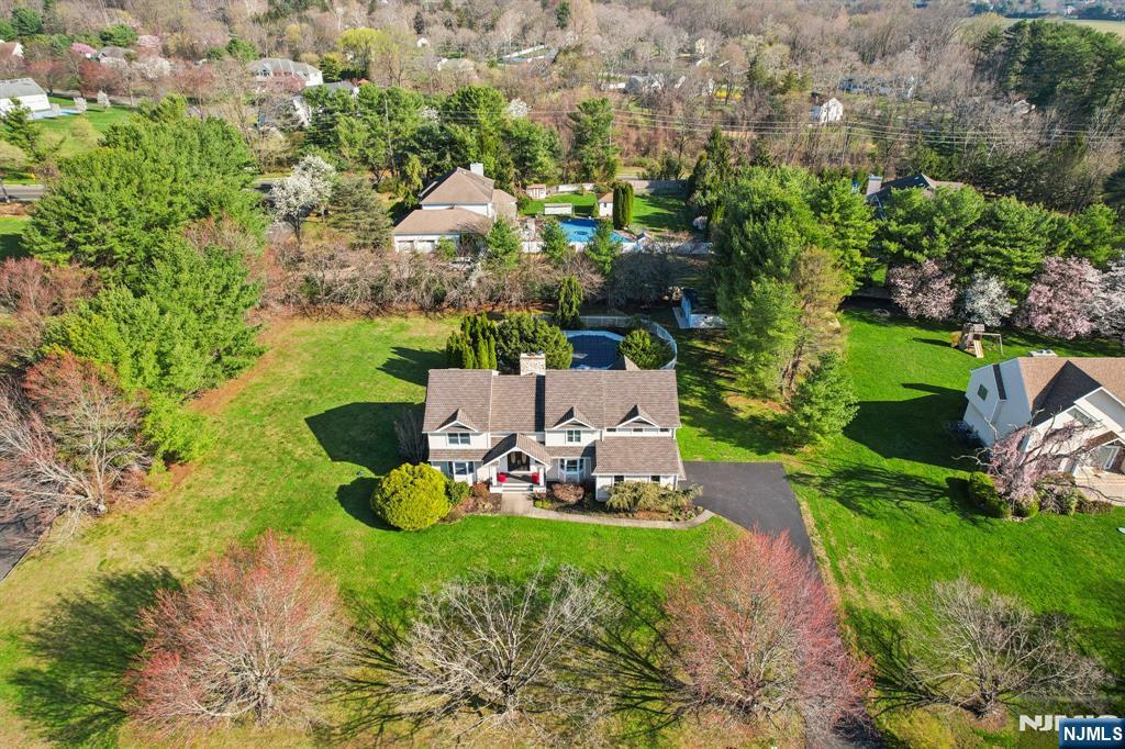 17 Riverside Lane Holmdel, NJ 07733 - Photo 41 of 46