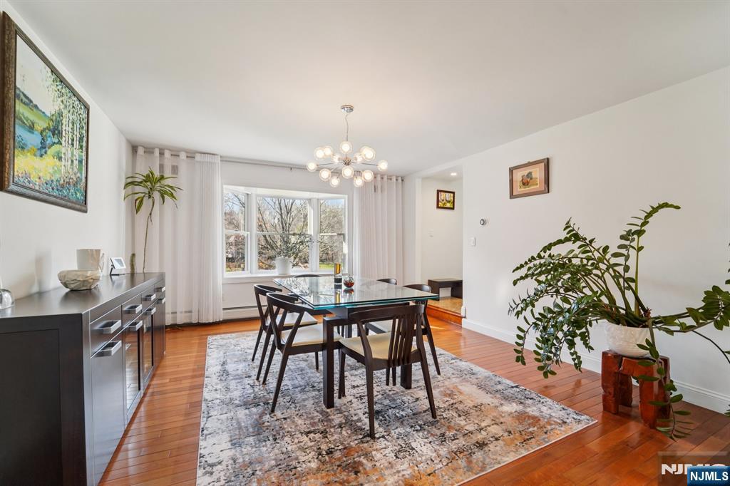 17 Riverside Lane Holmdel, NJ 07733 - Photo 9 of 46