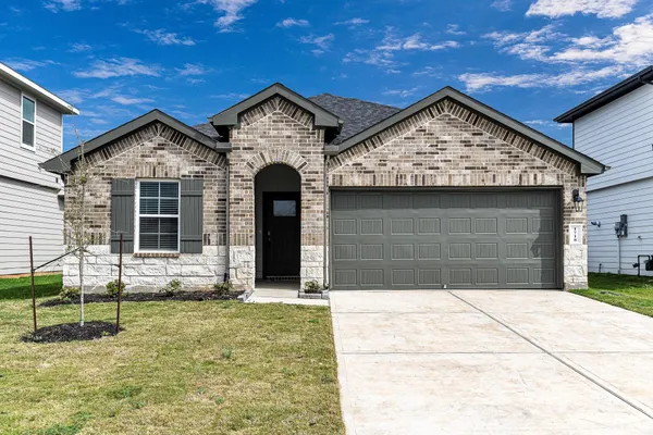 $2,900 | 1718 Battisti Drive, Richmond, TX 77406