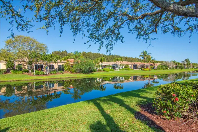 $574,900 | 9525 East Maiden Court, Vero Beach, FL 32963