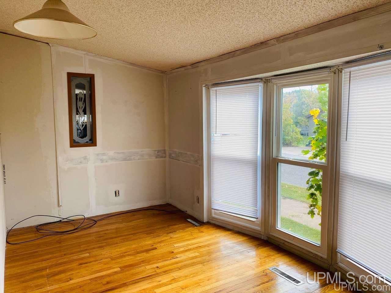 719 East Ridge Street Ishpeming, MI 49849 - Photo 12 of 25 Gallery Image 12