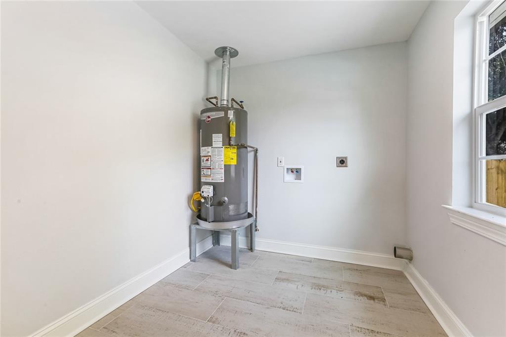 2201 Haring Road Metairie, LA 70001 - Photo 8 of 19 Gallery Image 8