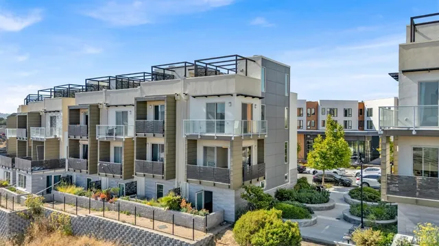 $1,050,000 | 29 Kirkwood Avenue, San Francisco, CA 94124