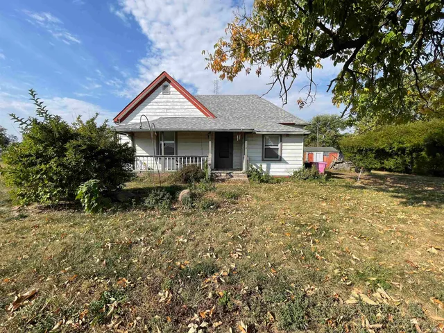 $64,900 | 114 South West Street, Linden, IN 47955