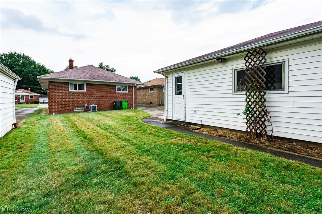 13628 Silver Road Cleveland, OH 44125 - Photo 21 of 22 Gallery Image 21