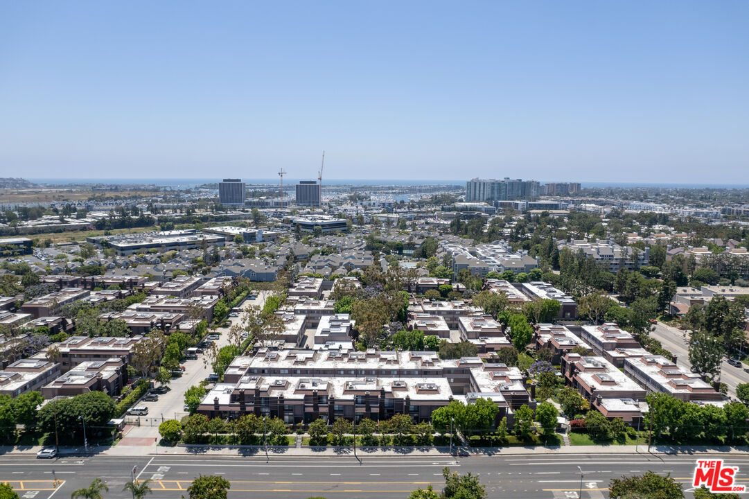 4421 Alla Road, Unit 3 Marina del Rey, CA 90292 - Photo 29 of 31 an aerial view of a city