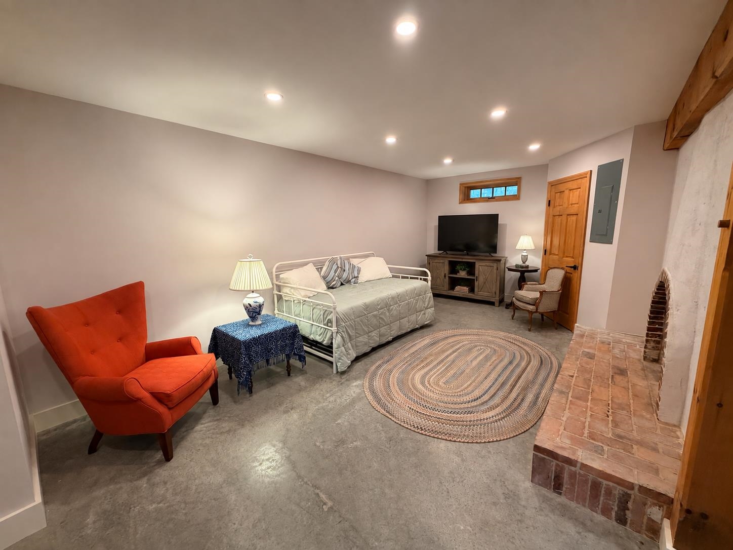 40 Colby Road, Unit 2 Moultonborough, NH 03254 - Photo 9 of 21 Gallery Image 9