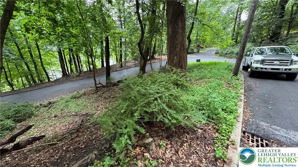 $50,000 | 305 Shawnee Avenue, Easton, PA 18042
