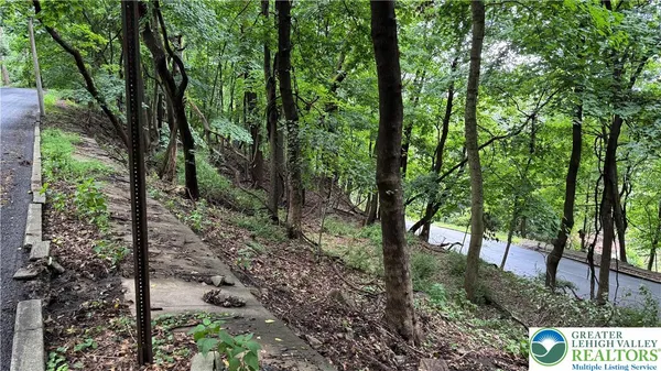 $50,000 | 305 Shawnee Avenue, Easton, PA 18042