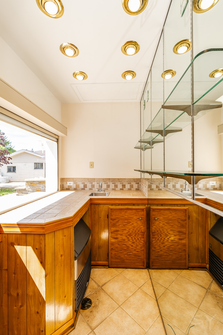 704 North Rose Farm Road Woodstock, IL 60098 - Photo 46 of 64