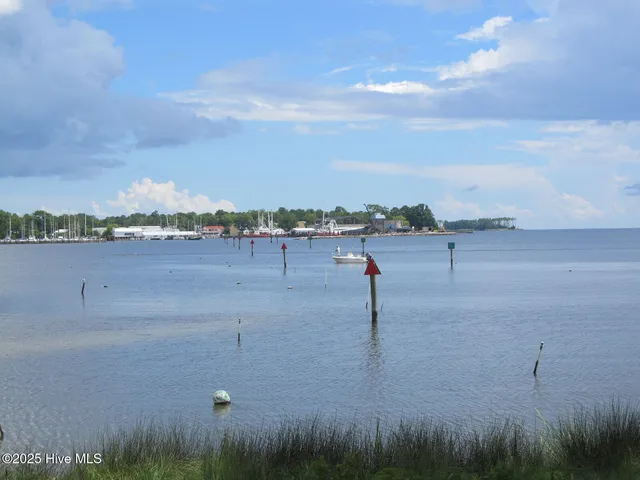 $27,000 | 81 Pecan Grove, Unit SLIP 81, Oriental, NC 28571