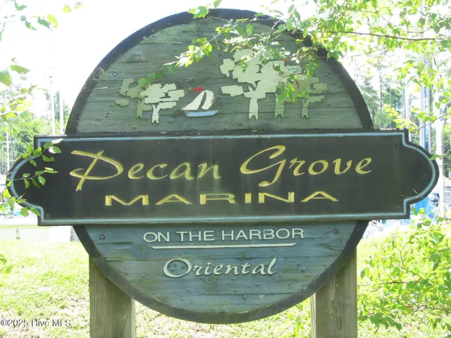 $27,000 | 81 Pecan Grove, Unit SLIP 81, Oriental, NC 28571