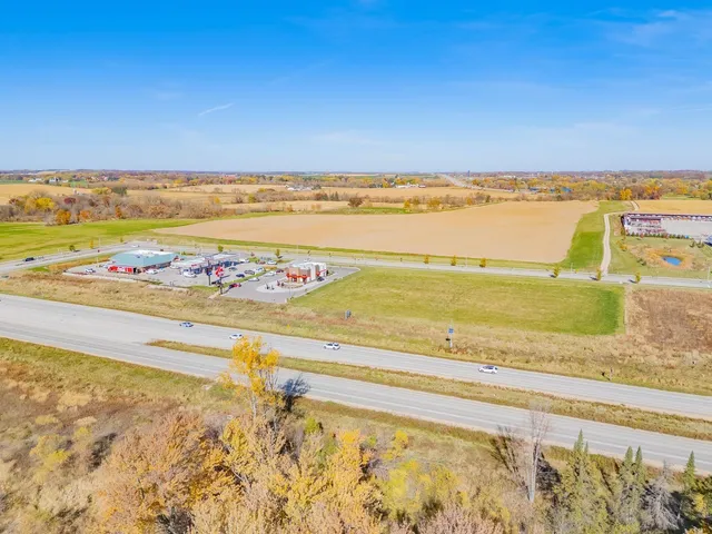 $2,378,376 | 4655 Dalmore Road, DeForest, WI 53532