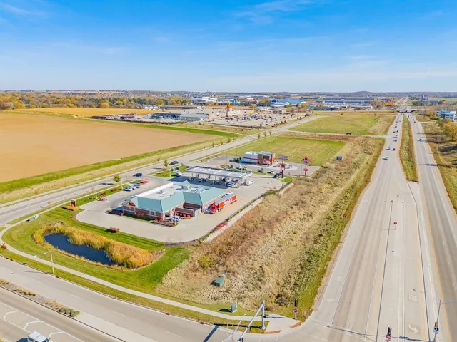 $2,378,376 | 4655 Dalmore Road, DeForest, WI 53532