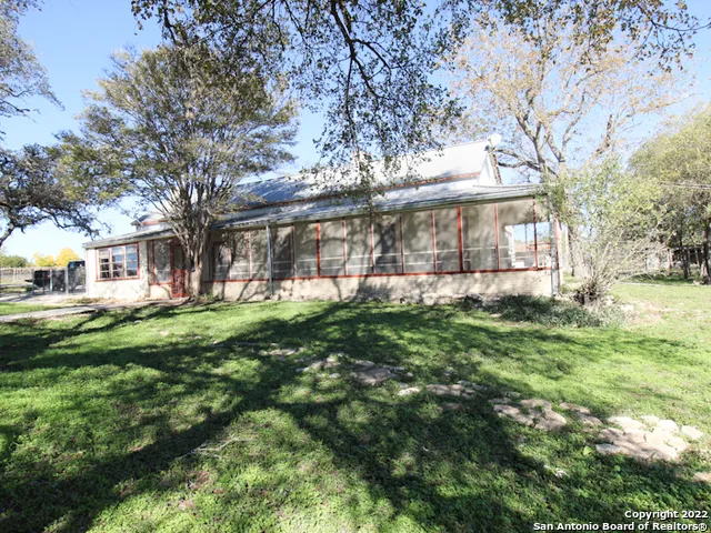 $2,000 | 8811 Farm To Market Road 471, Mico, TX 78056