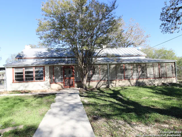 $2,000 | 8811 Farm To Market Road 471, Mico, TX 78056