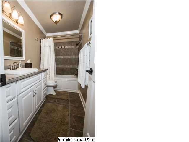 111 Paradise Isle, Unit 111 Riverside, AL 35135 - Photo 18 of 26
