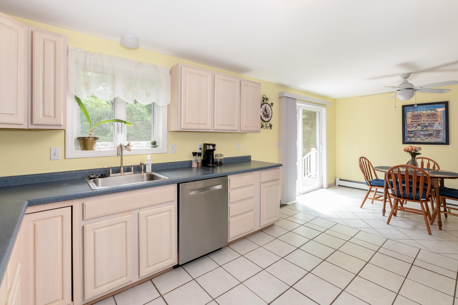 57 Symonds Road Hillsborough, NH 03244 - Photo 5 of 35 Gallery Image 5