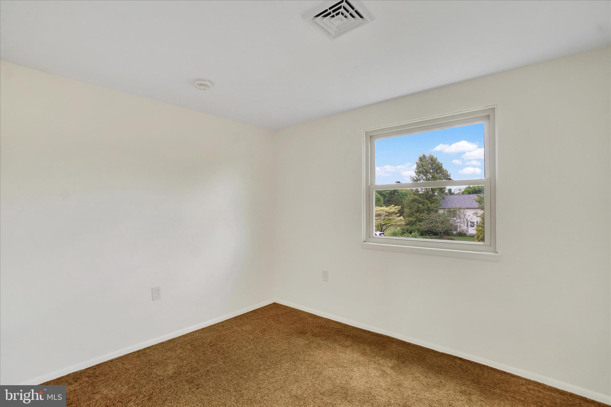 112 Nicholas Road Lancaster, PA 17603 - Photo 15 of 32