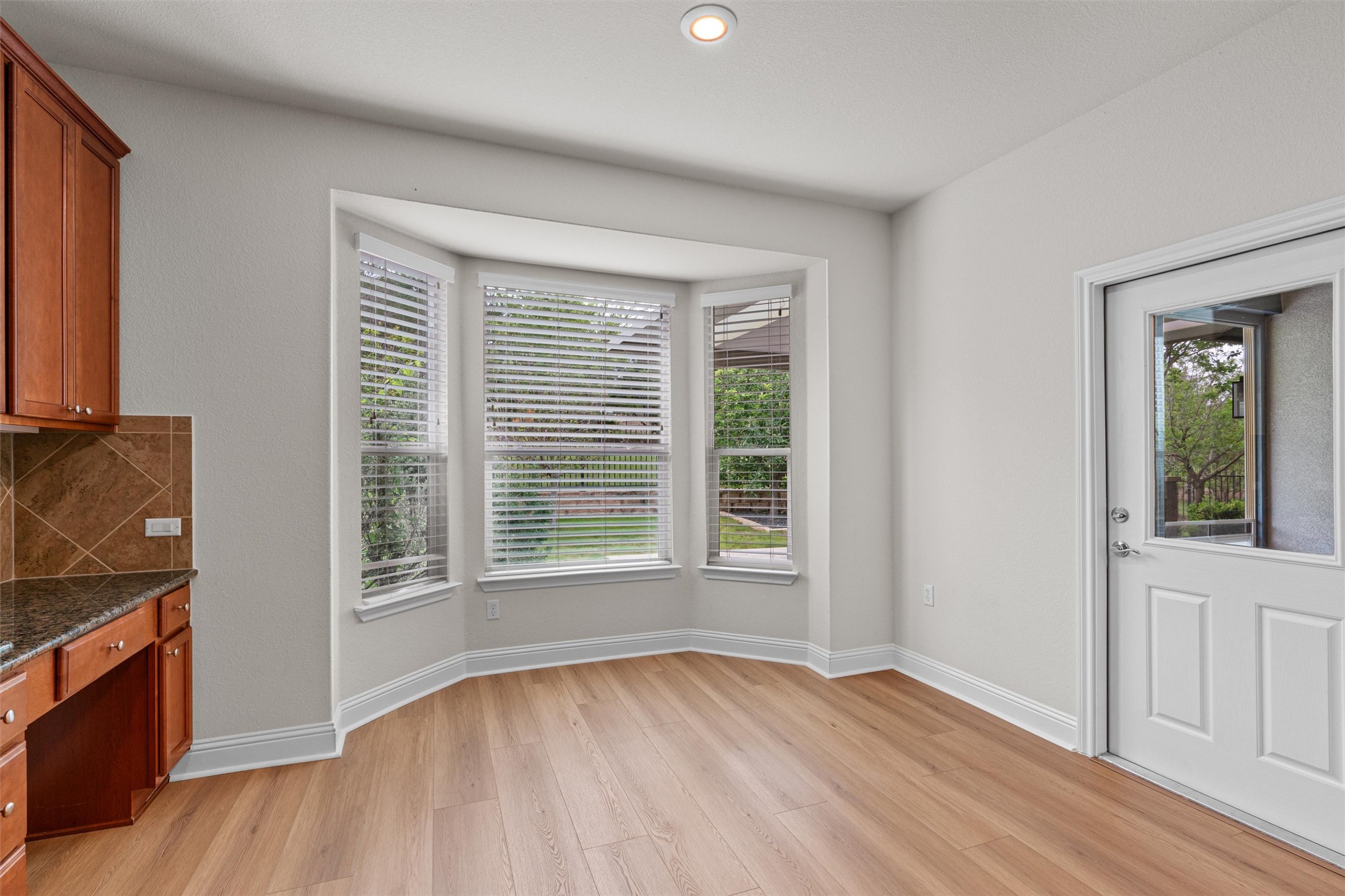 509 Davis Mountain Circle Georgetown, TX 78633 - Photo 17 of 40
