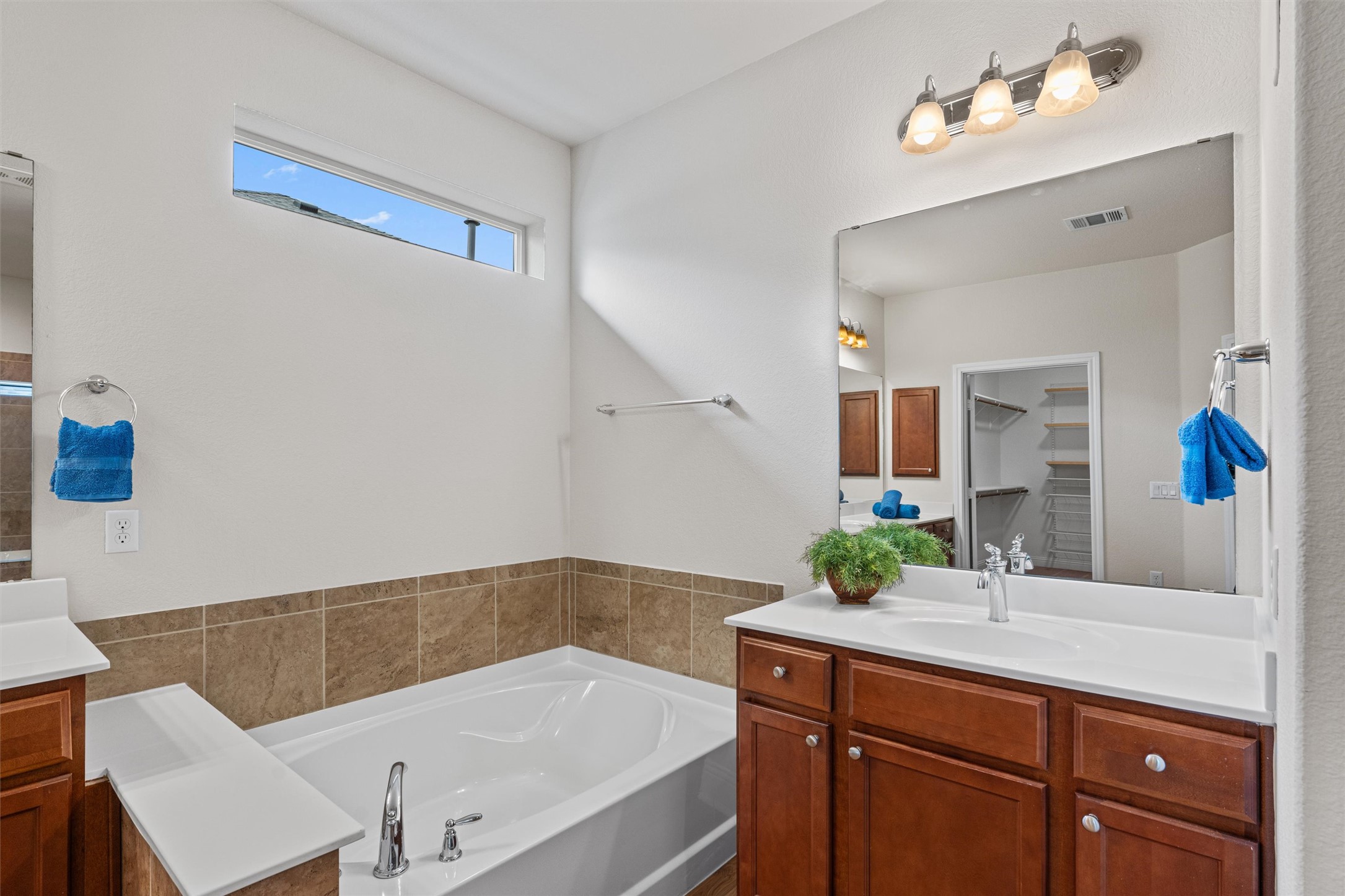 509 Davis Mountain Circle Georgetown, TX 78633 - Photo 25 of 40