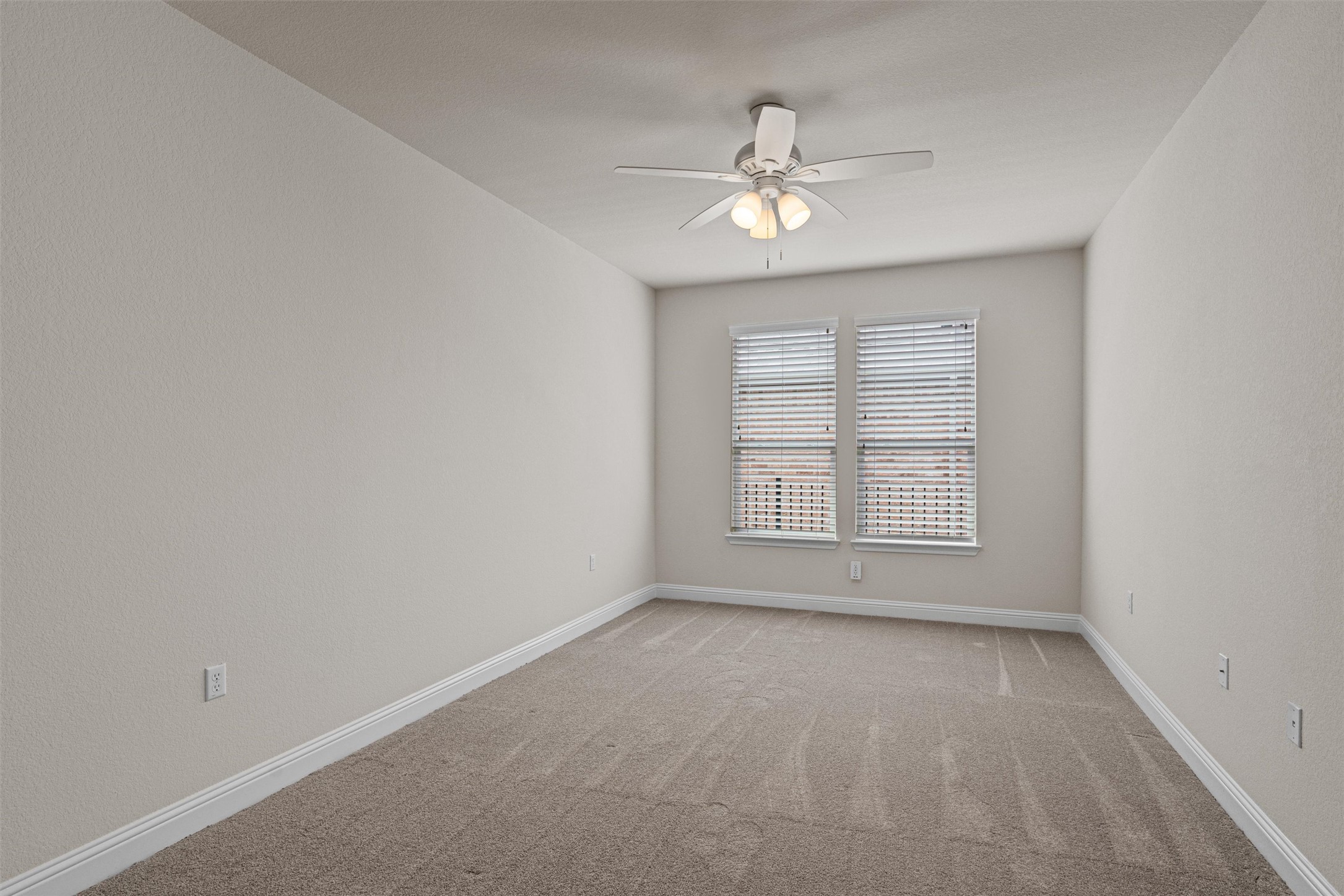 509 Davis Mountain Circle Georgetown, TX 78633 - Photo 28 of 40