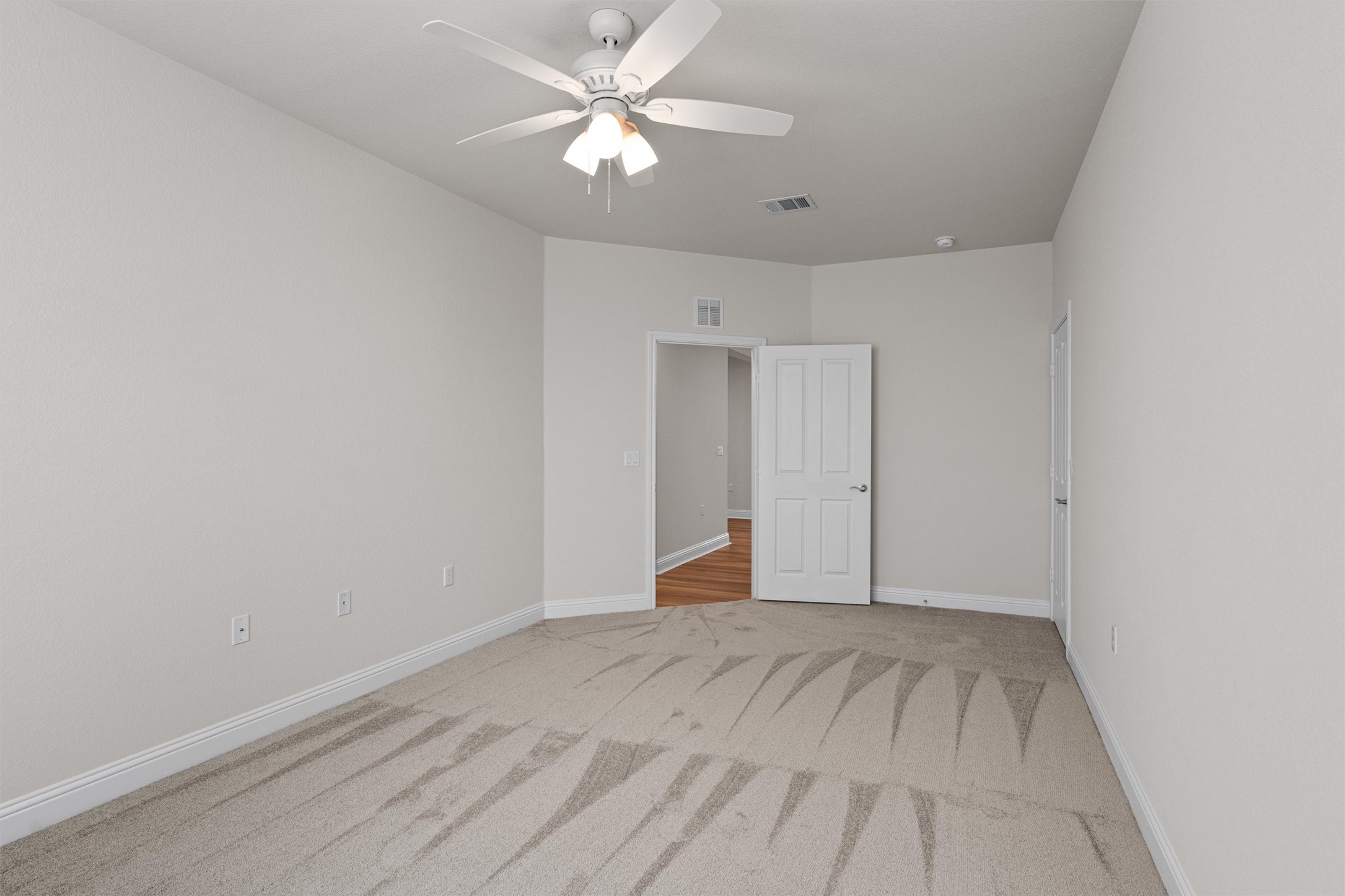 509 Davis Mountain Circle Georgetown, TX 78633 - Photo 29 of 40
