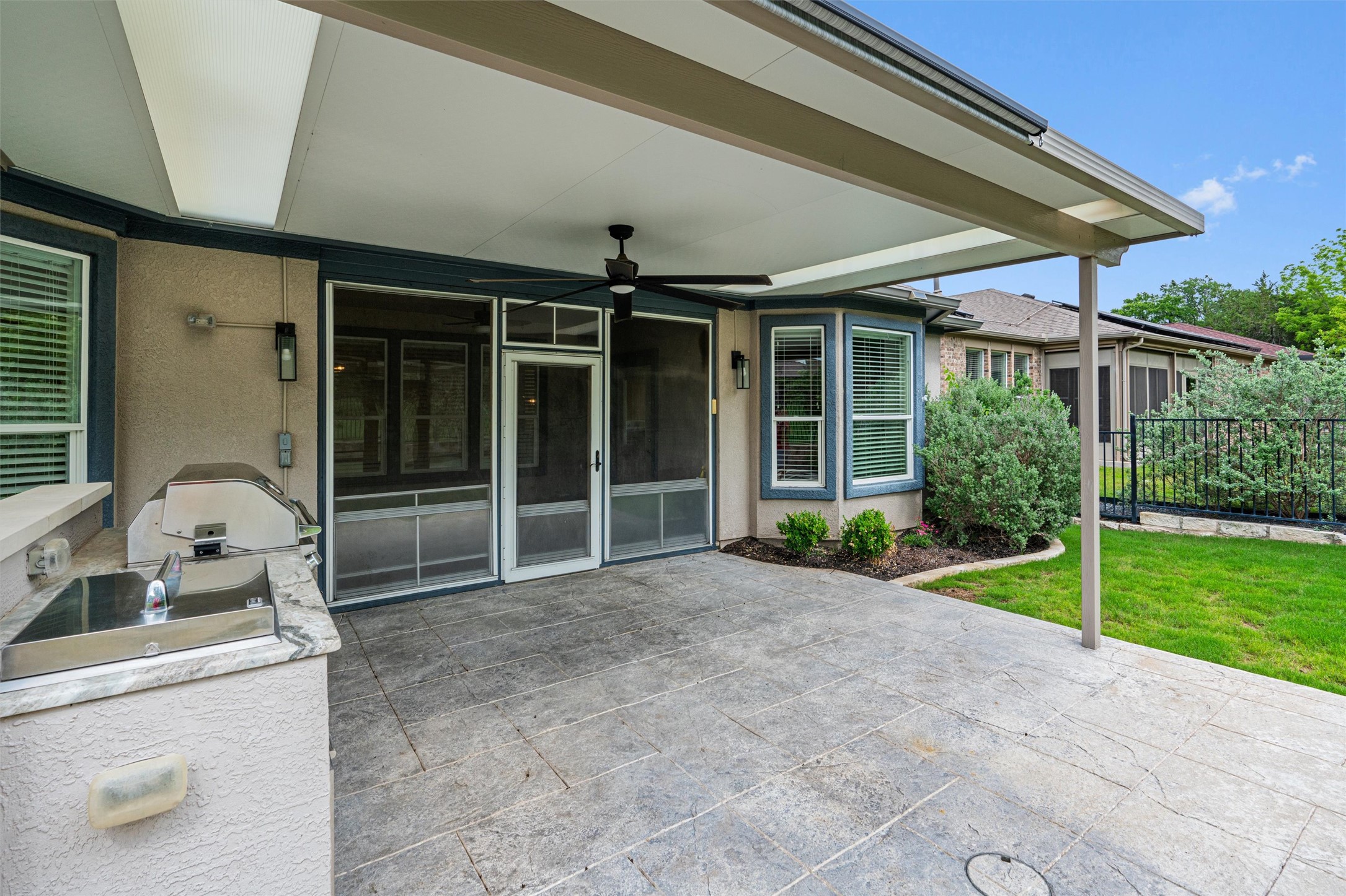 509 Davis Mountain Circle Georgetown, TX 78633 - Photo 38 of 40
