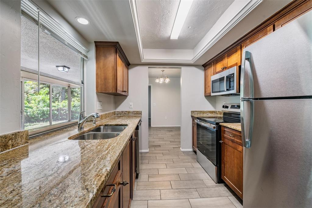1124 Danny Drive Sarasota, FL 34243 - Photo 15 of 45