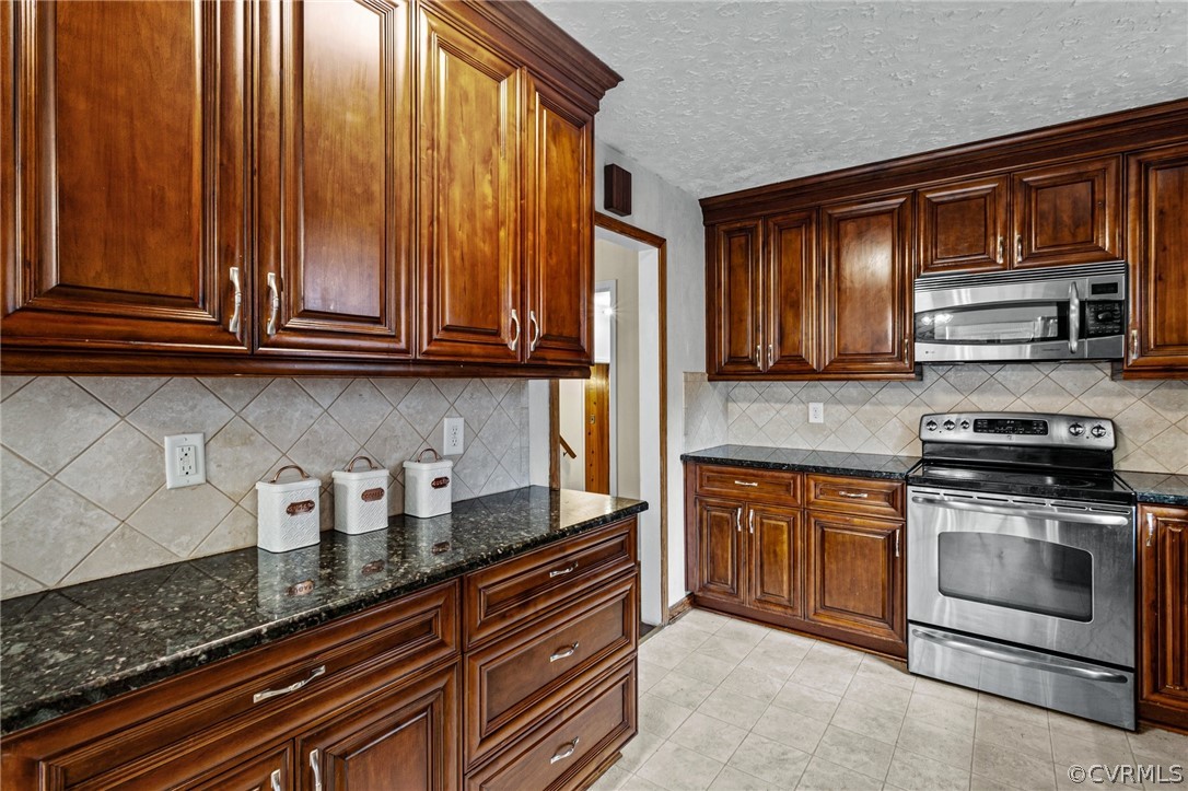 2424 Vandover Road Henrico, VA 23229 - Photo 17 of 47 Gallery Image 17
