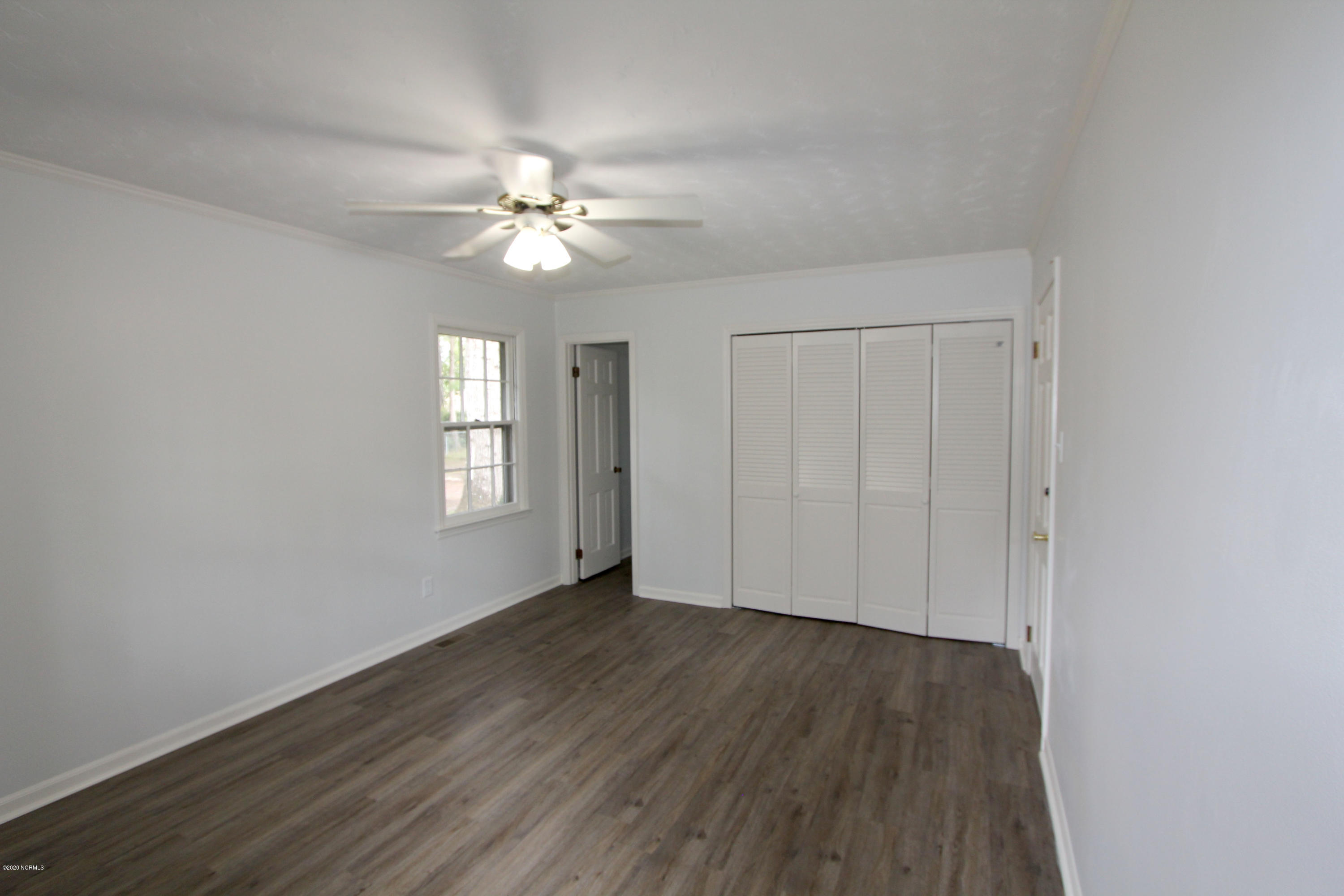 317 Forest Grove Avenue Jacksonville, NC 28540 - Photo 36 of 52 L M 3