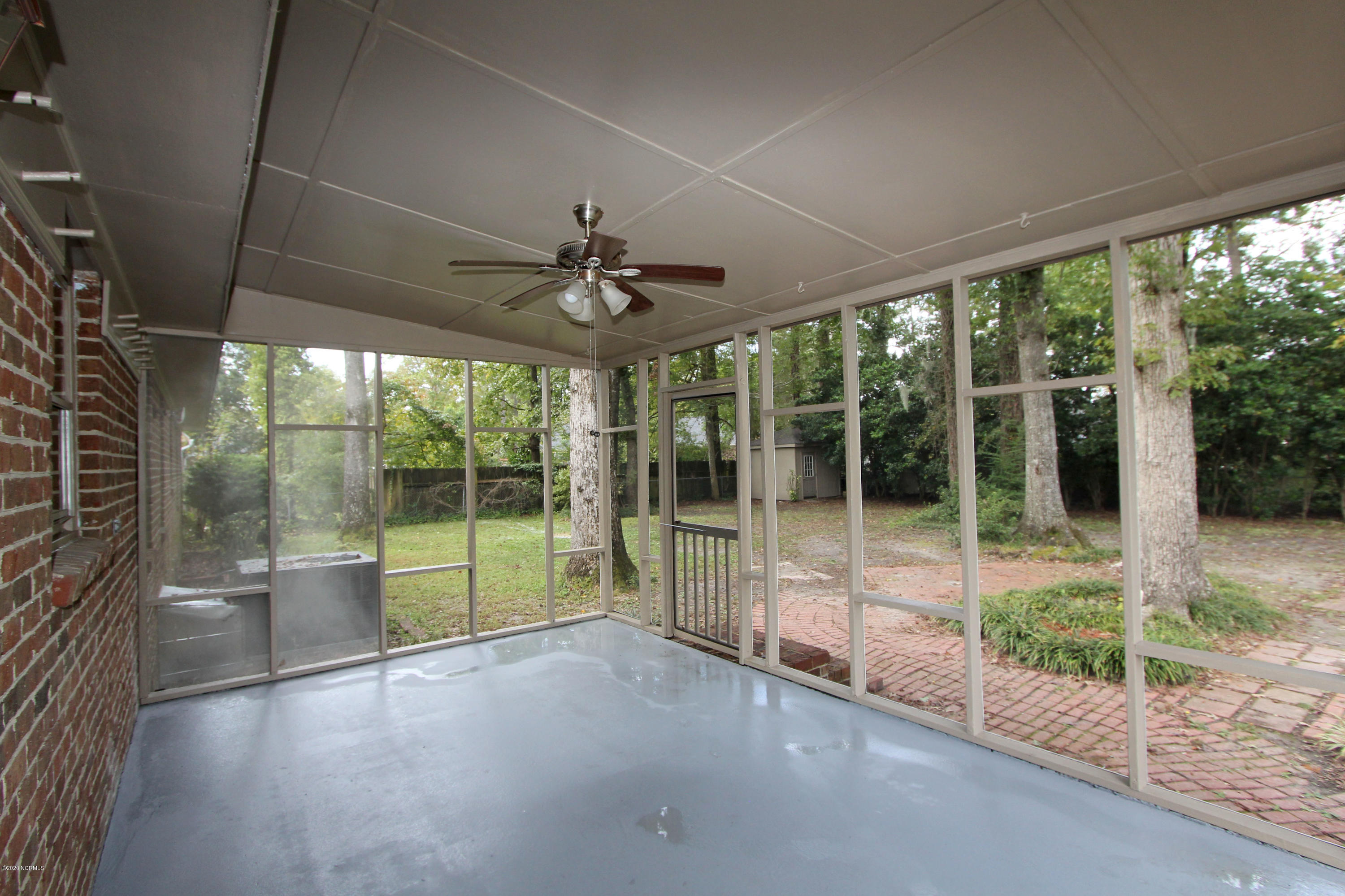 317 Forest Grove Avenue Jacksonville, NC 28540 - Photo 43 of 52 N P 1