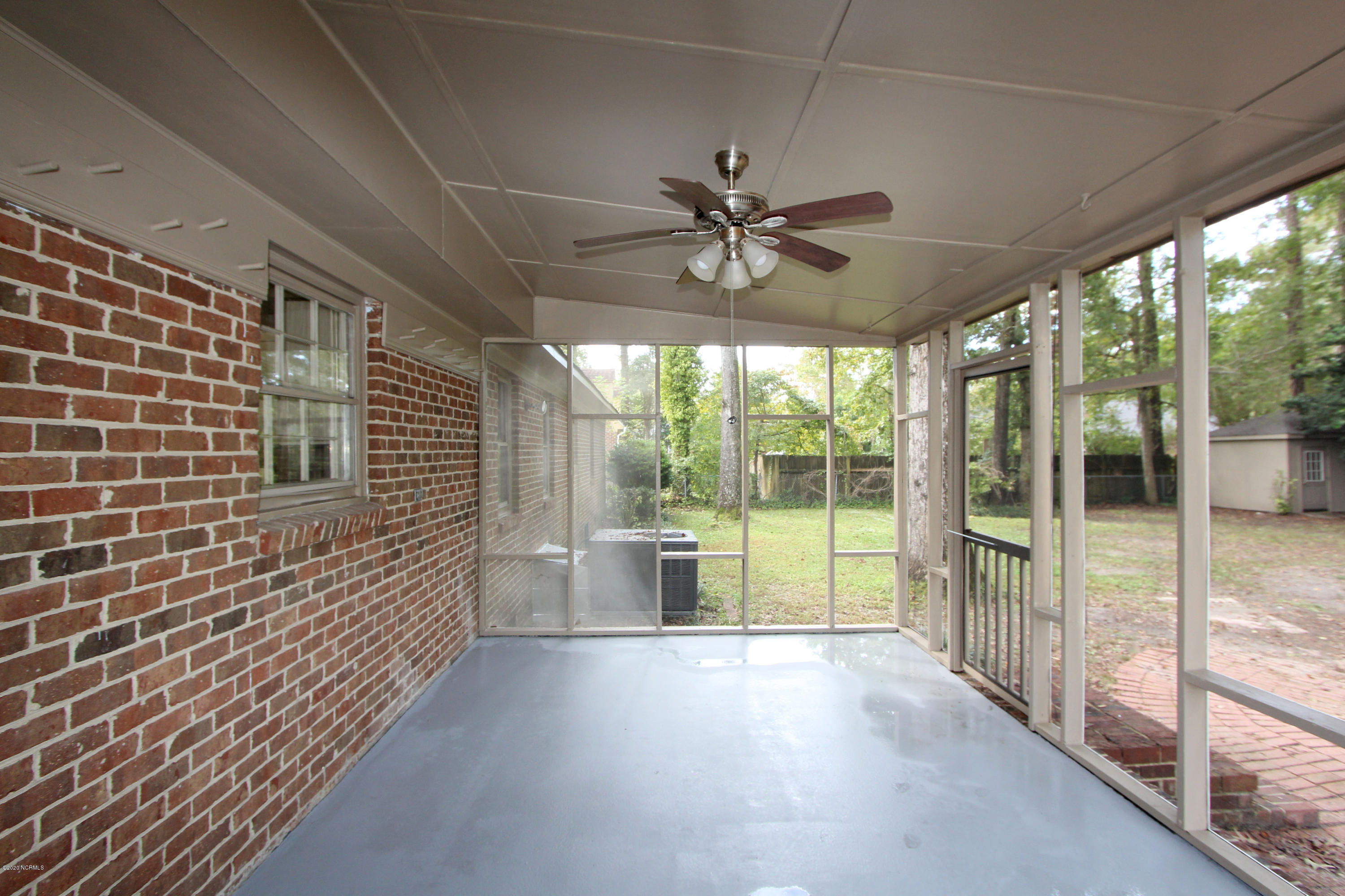 317 Forest Grove Avenue Jacksonville, NC 28540 - Photo 44 of 52 N P 2