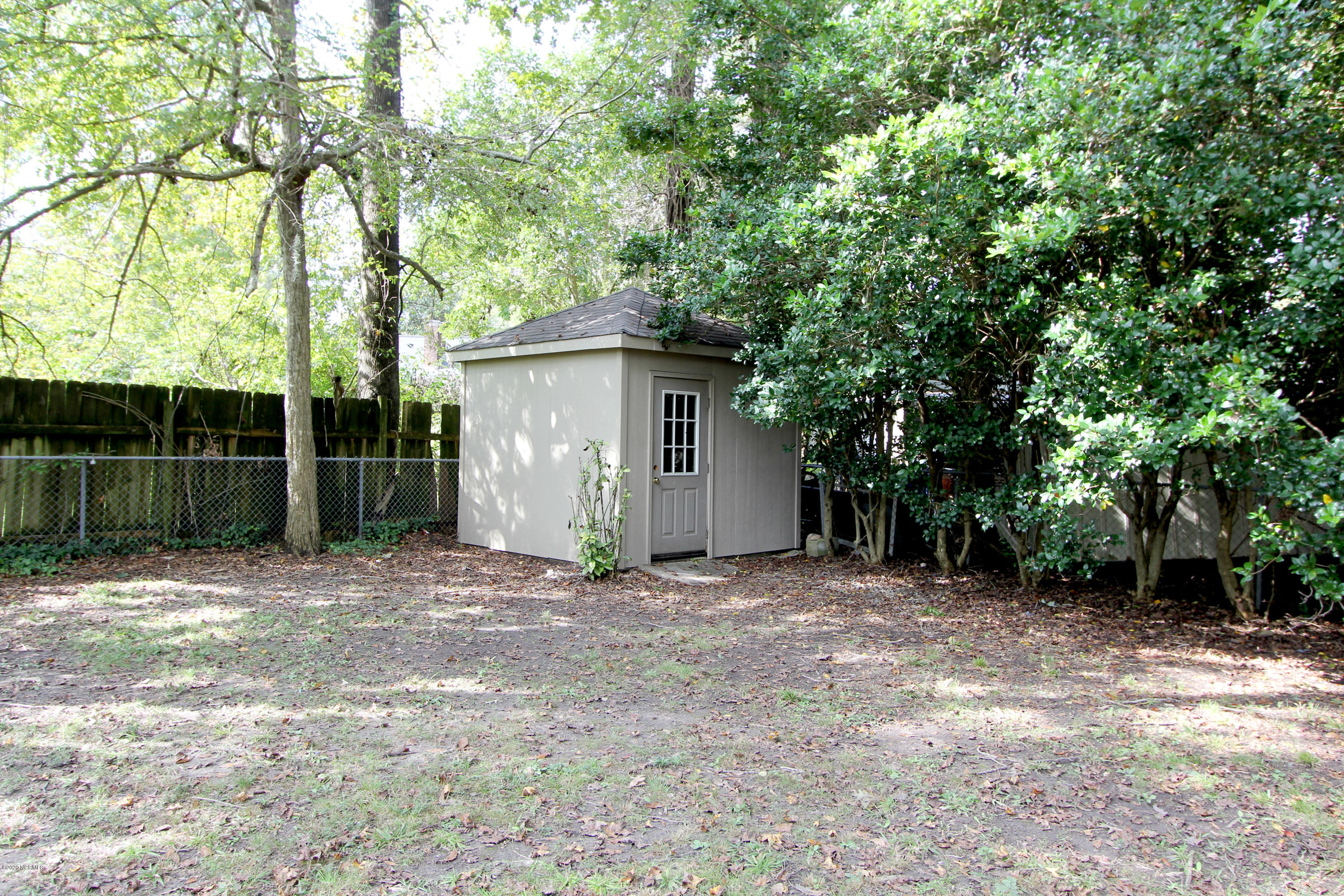 317 Forest Grove Avenue Jacksonville, NC 28540 - Photo 48 of 52 O B 3