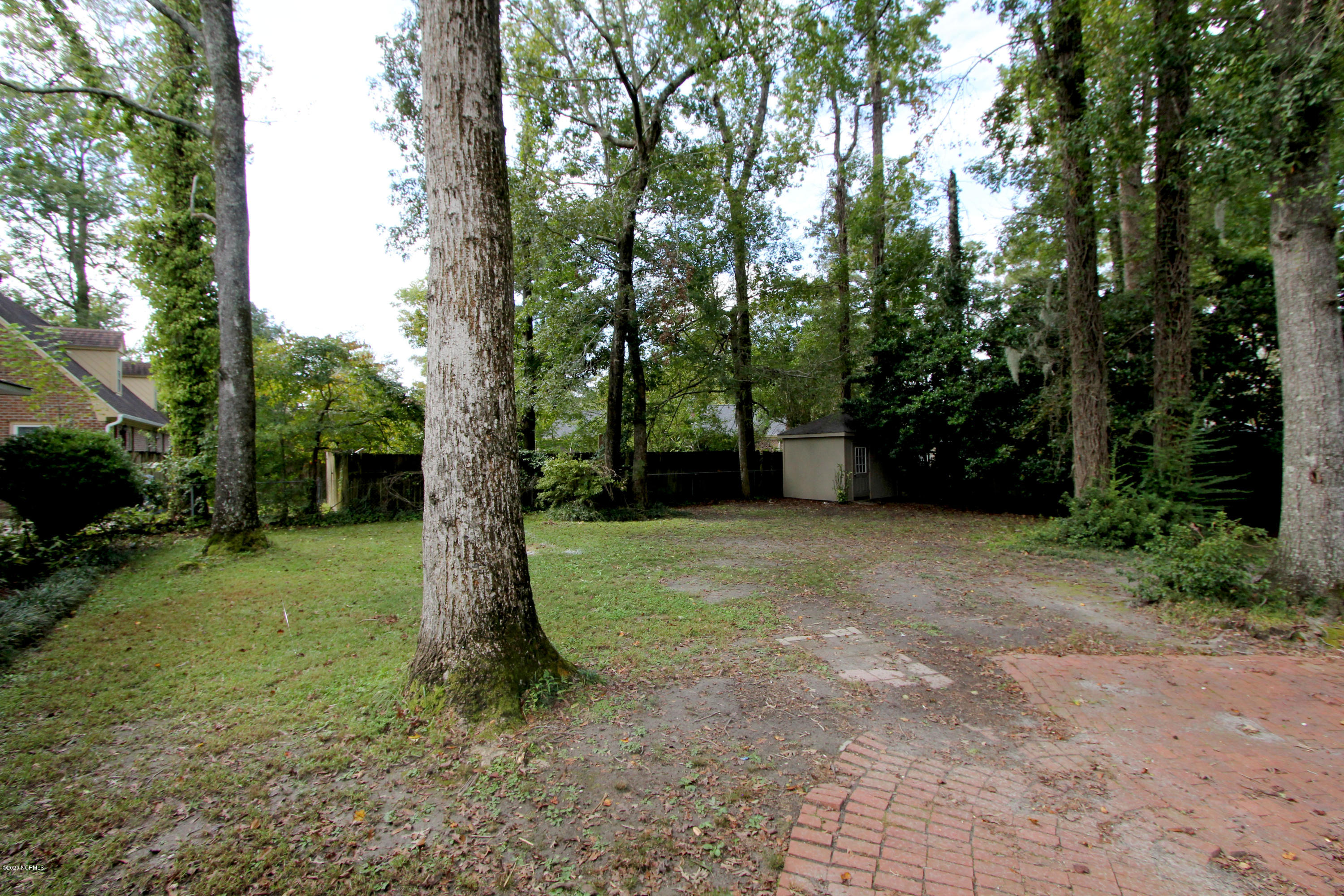 317 Forest Grove Avenue Jacksonville, NC 28540 - Photo 50 of 52 O B 5