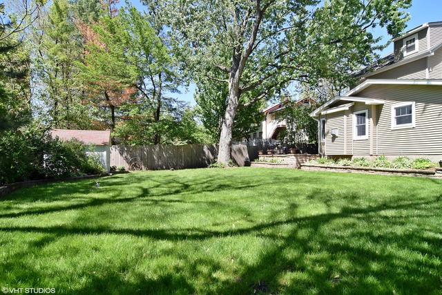 816 Howard Street Wheaton, IL 60187 - Photo 19 of 22